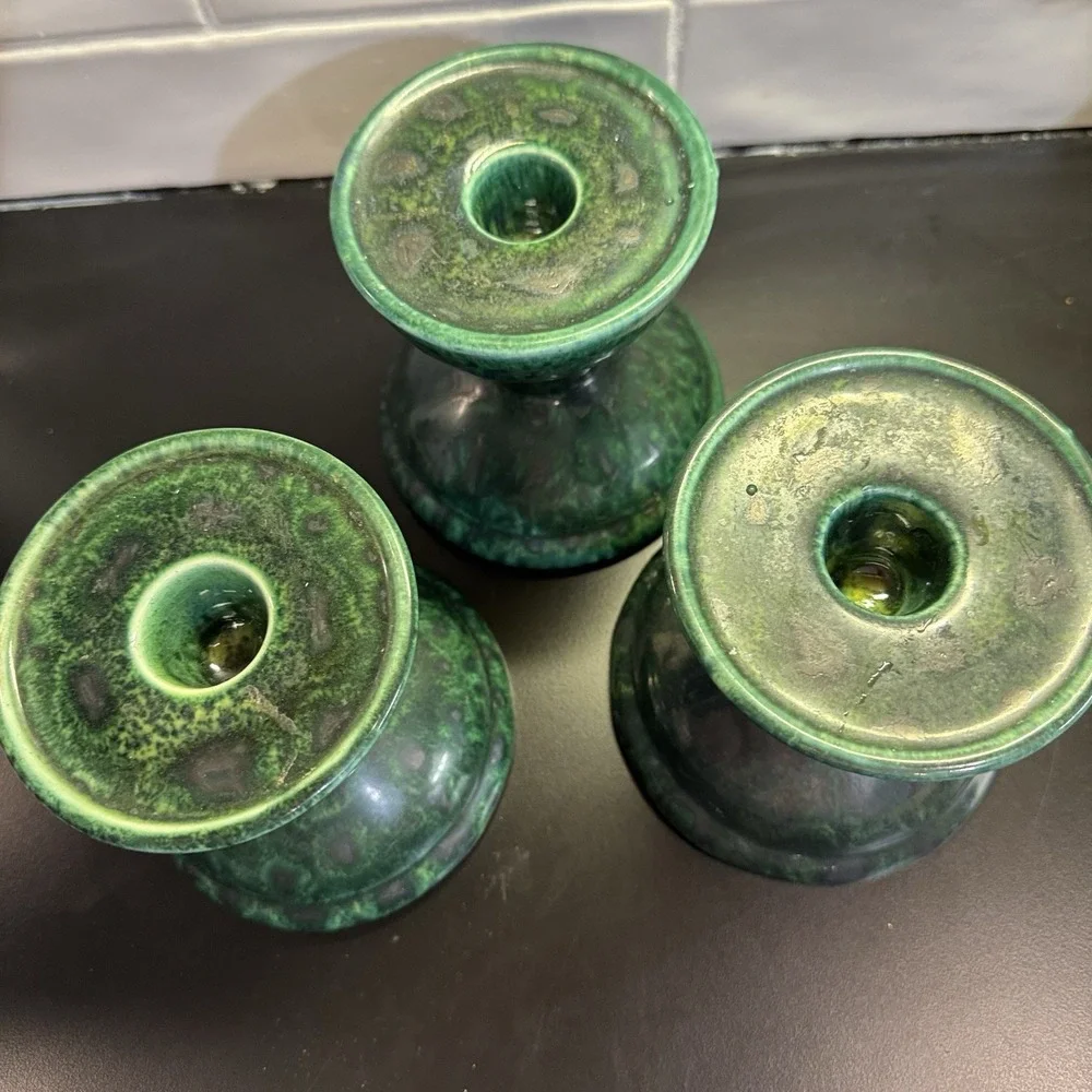 Vintage Gail Pittman Pottery Taper or Pillar Candle Holder Green  Signed Set 3‎